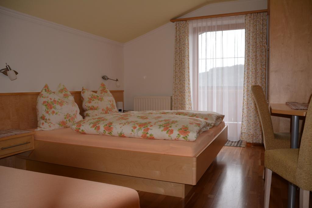 Apartmán Haus Erika Wagrain Pokoj fotografie