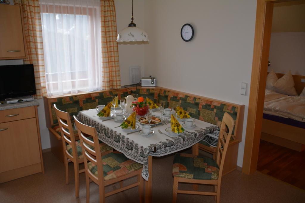 Apartmán Haus Erika Wagrain Pokoj fotografie